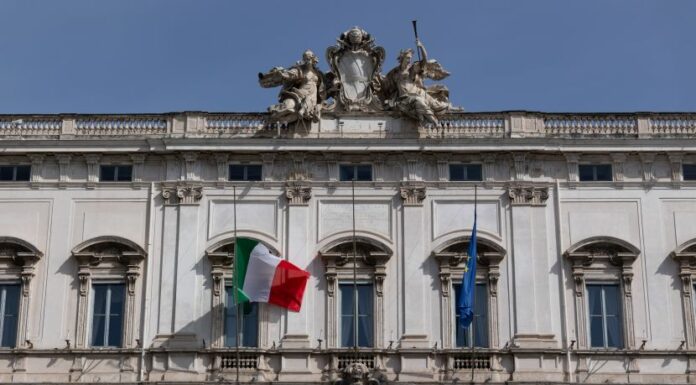 Consulta, madre intenzionale può riconoscere figlio nato con Pma