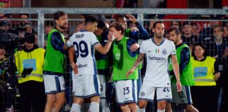 L’Inter batte il Como ma non basta, il 2-0 non vale lo scudetto