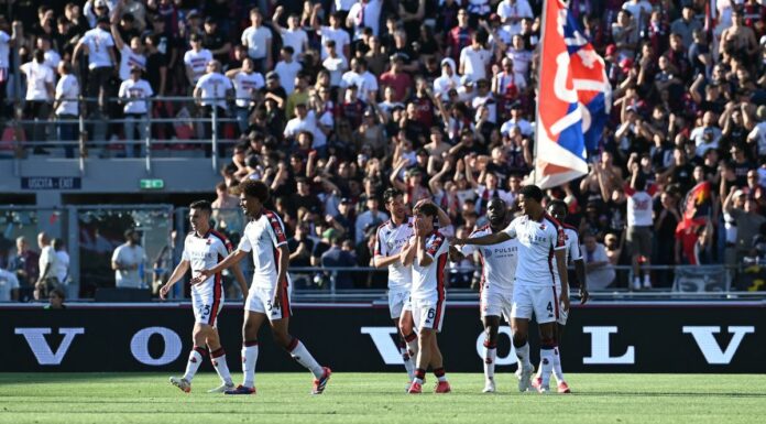 Il 18enne Venturino scatenato, il Genoa vince 3-1 a Bologna