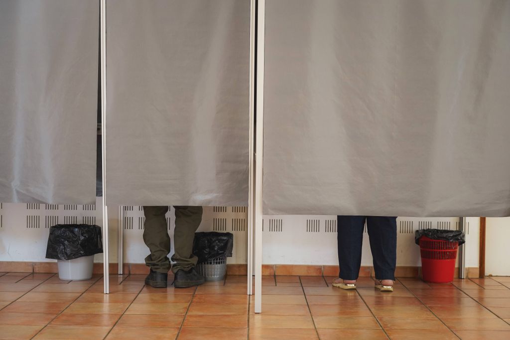 Amministrative, 117 comuni alle urne. Si vota anche domani Amministrative, 117 comuni alle urne. Si vota anche domani
