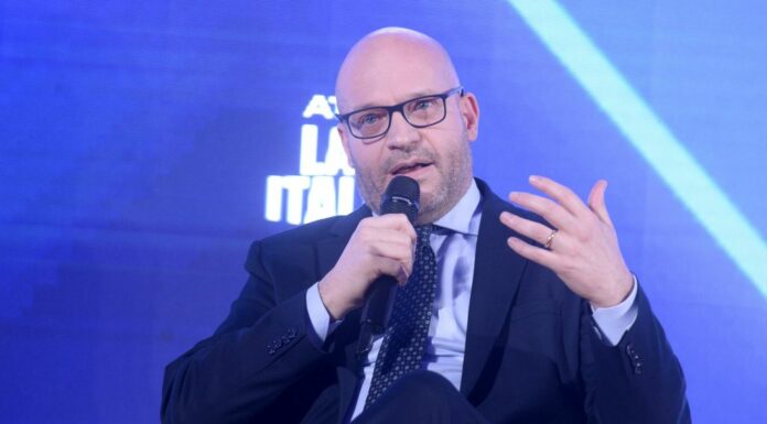 Fontana “Le scomparse di minori sono una piaga sociale atroce”