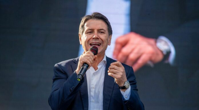 Amministrative, Conte “Premiati progetti dal basso e con società civile”