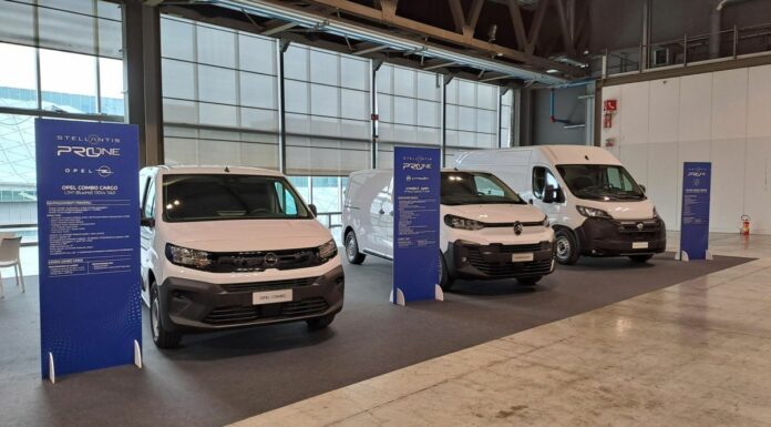 Stellantis Pro One alla fiera internazionale ISSA PULIRE