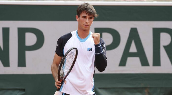 Gigante al 3° turno Roland Garros, Tsitsipas ko in 4 set