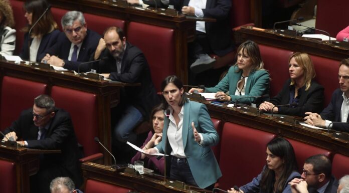 Femminicidi, Schlein a Meloni “Lavoriamo a una legge anti-violenza”