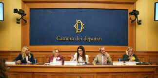 Lupus: Istituzioni, medici e pazienti per diagnosi precoci e cure eque