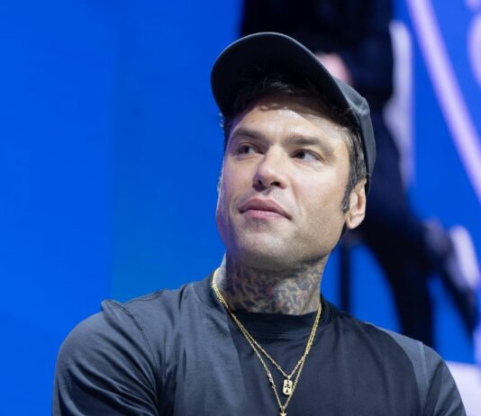 Fedez “Finti poliziotti mi cercavano, fatto allarmante. Presentato un esposto in Procura”