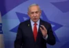 Video con torture a palestinese, Netanyahu “Attacco propagandistico”. Hamas recupera i corpi di tre ostaggi