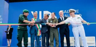 Le Frecce Tricolori aprono la sesta edizione del Salone Nautico di Venezia
