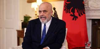 Albania domenica al voto, si rinnova il duello tra Rama e Berisha