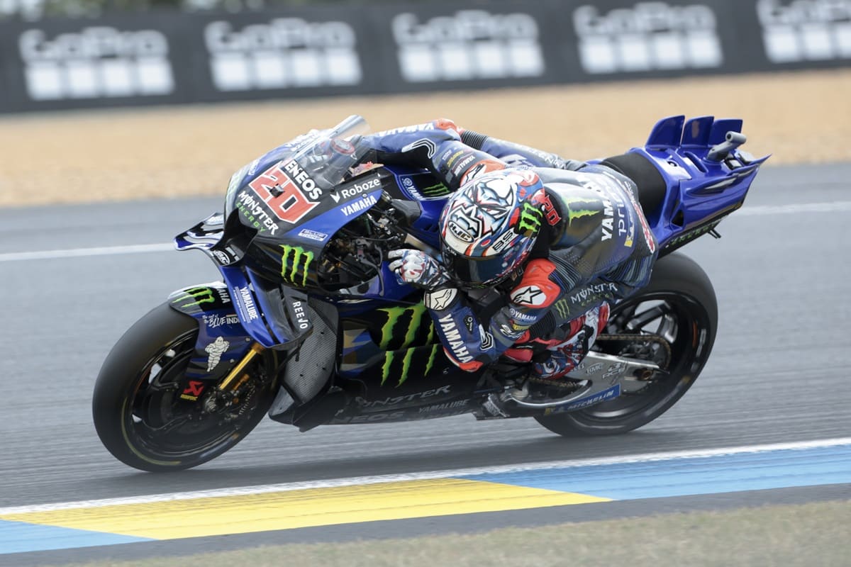 MotoGP, Quartararo in pole a Le Mans davanti ai fratelli Marquez