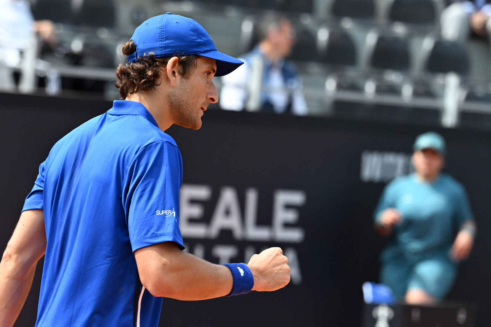 Passaro batte Dimitrov e vola al terzo turno degli Internazionali