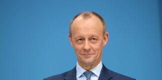 Merz “Germania, Francia e Regno Unito valutano di inviare i ministri degli Esteri in Israele”