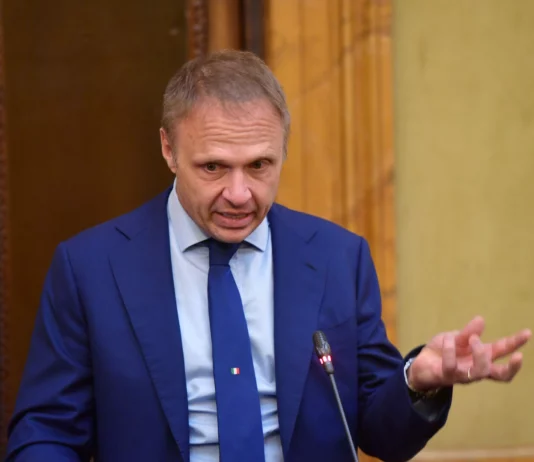 Ue, Lollobrigida “Sui fertilizzanti serve una strategia di carattere industriale”