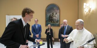Sinner e Binaghi ricevuti da Papa Leone XIV “Giochiamo un po’?”