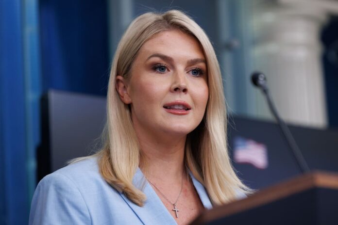 Karoline-Leavitt (1)