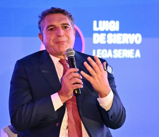 De Siervo “Il derby Roma-Lazio si giocherà domenica alle 12.30, ogni altra ipotesi non è percorribile”