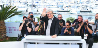 Mario Martone conquista pubblico e critica di Cannes con il suo nuovo film “Fuori”