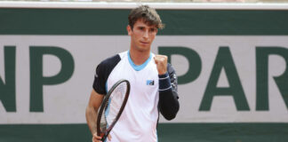 Musetti e Paolini al terzo turno del Roland Garros, impresa Gigante che elimina Tsitsipas