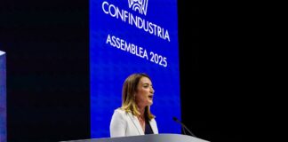 Ue, Metsola “Basta nostalgie, serve il coraggio di innovare”