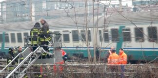 Scavalca le sbarre e viene travolta dal treno, morta una 14enne in provincia di Monza