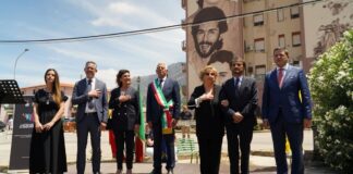 A Capaci inaugurato un murale per omaggiare gli “angeli” di Falcone