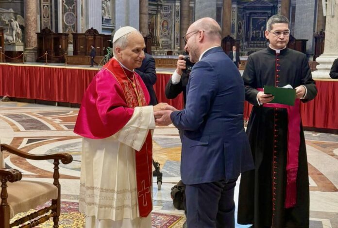 Papa Leone XIV riceve il Presidente Fontana