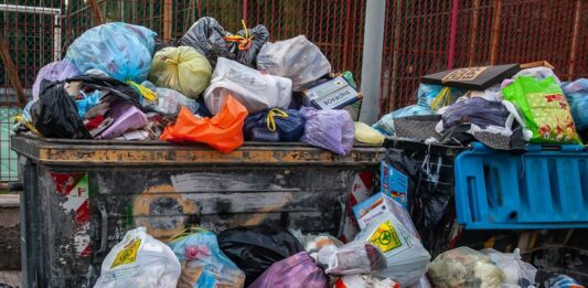 Ogni anno viaggiano 3,8 milioni di tonnellate di rifiuti