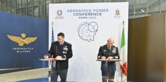 Aerospazio, firmato l’accordo tra l’Aeronautica e la US Space Force
