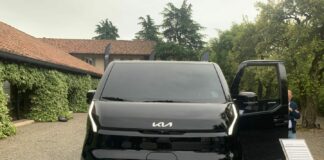 Kia lancia i furgoni PV5, i suoi primi veicoli commerciali elettrici
