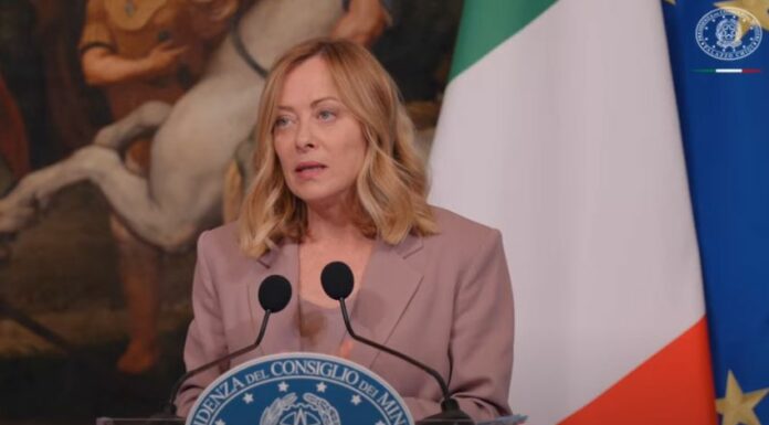 Ucraina, Meloni “Macron? Invio truppe non più tema di discussione”