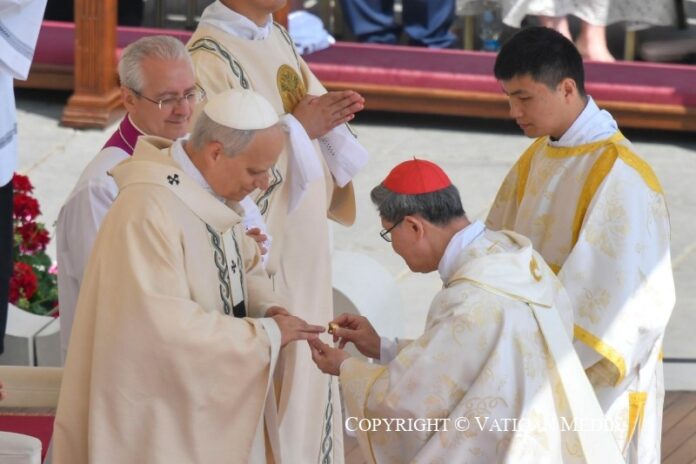 papa leone anello del pescatore
