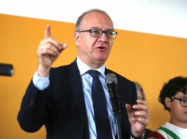 Valditara “CGIL è sola sul rinnovo del contratto istruzione, gli altri sindacati hanno firmato”