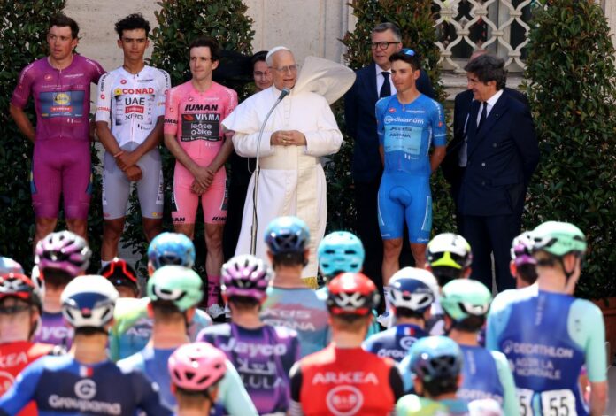 Pope Leo XVI Greets 'Giro D'Italia' Cyclists - Vatican