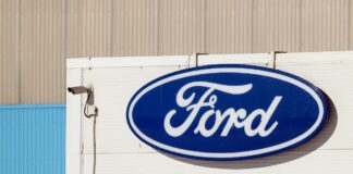 Ford richiama 1 milione di veicoli negli Usa per problemi a telecamera