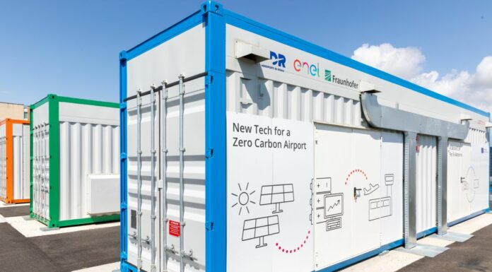 Stellantis sostiene il progetto Pioneer con le batterie second life