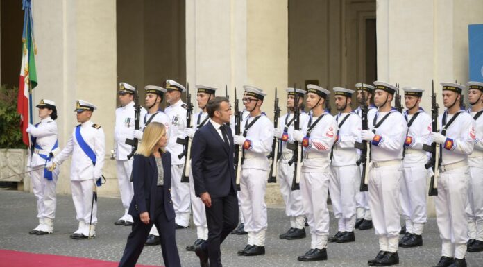 Meloni “Con la Francia lavoriamo per un’Europa più sovrana e prospera”