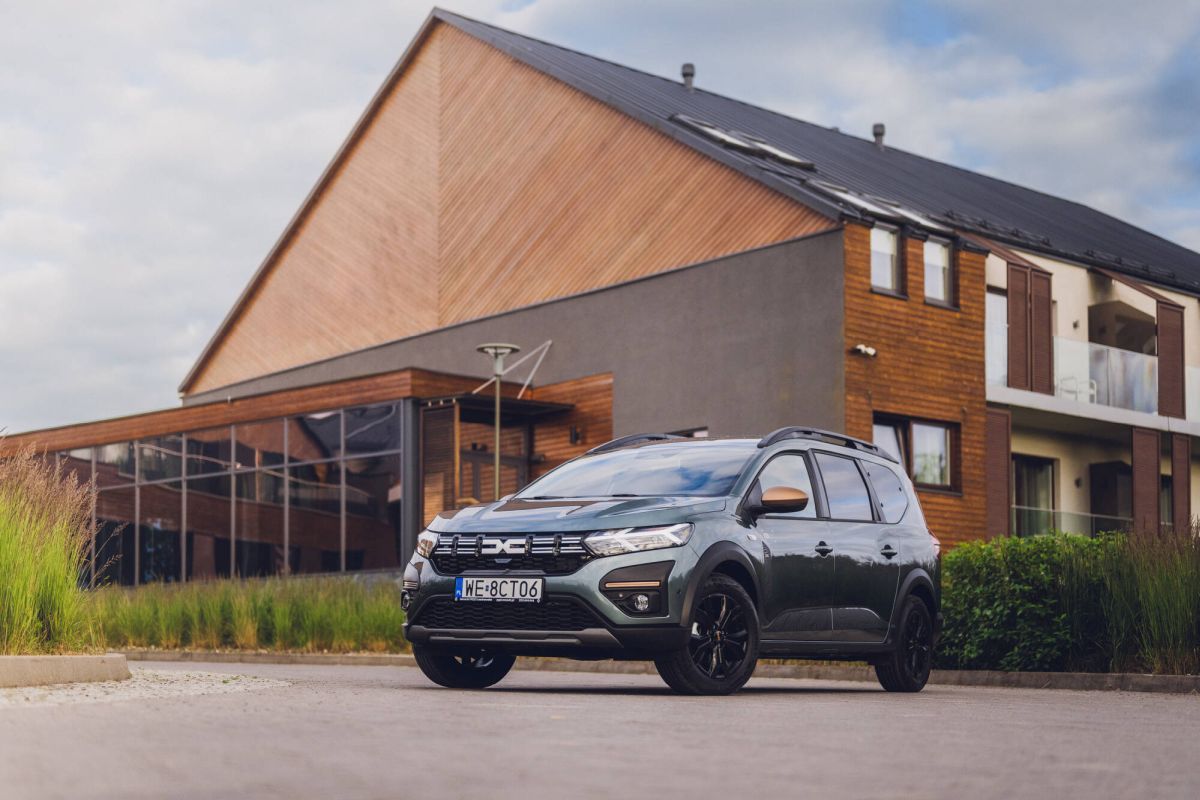 Dacia Jogger, dall’uso di tutti i giorni ai lunghi viaggi Dacia Jogger, dall’uso di tutti i giorni ai lunghi viaggi