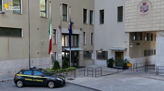 Falsi “Bonus edilizi” a Palermo, 7 misure cautelari e 83 indagati