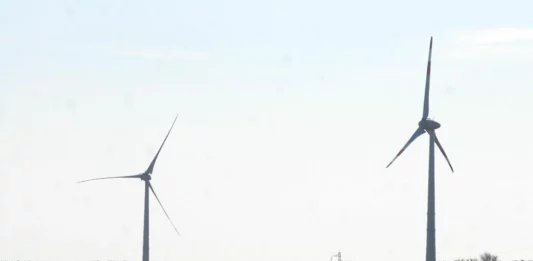 Via libera dalla Commissione Ue ad aiuti di stato in Italia da 23 miliardi per l’energia rinnovabile