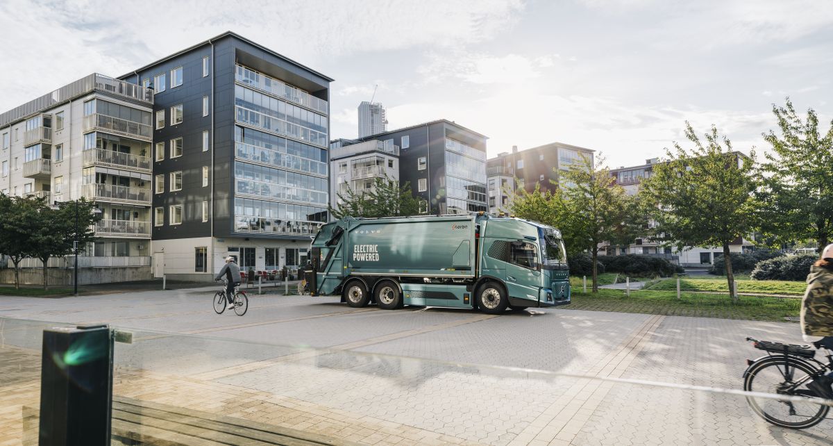 Volvo Trucks introduce la limitazione automatica della velocità