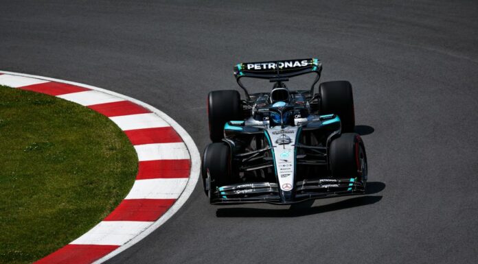 Verstappen e Russell più veloci nelle libere in Canada, Leclerc a muro