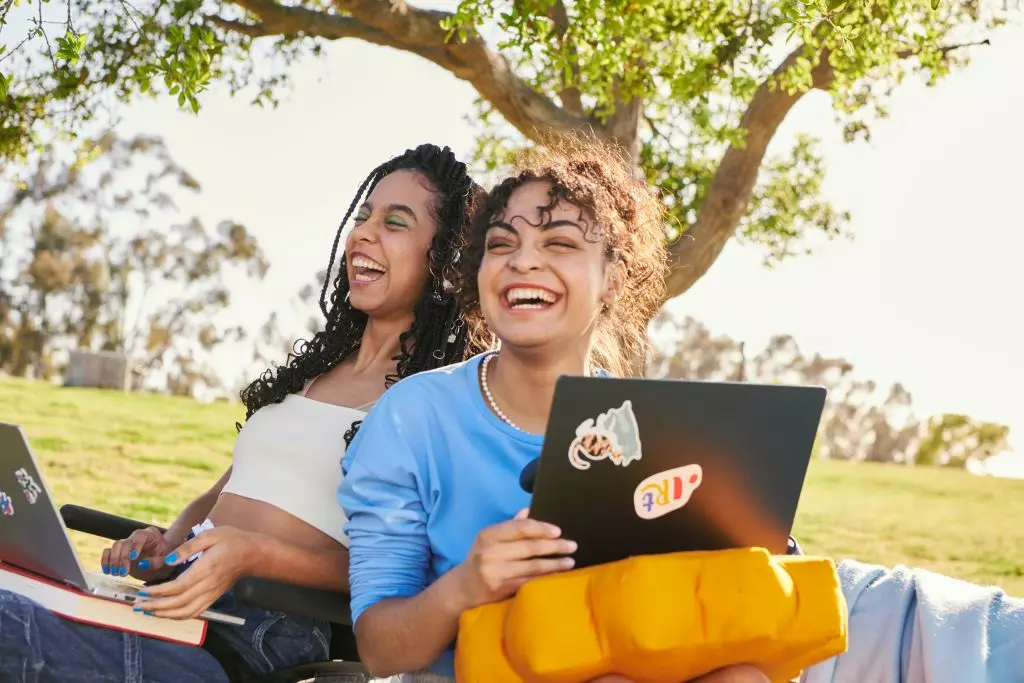 Amazon lancia Prime a metà prezzo per i giovani e l’11° Prime Day Amazon lancia Prime a metà prezzo per i giovani e l’11° Prime Day