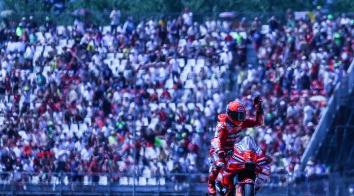 Marc Marquez vince anche la sprint del Mugello, Bagnaia terzo