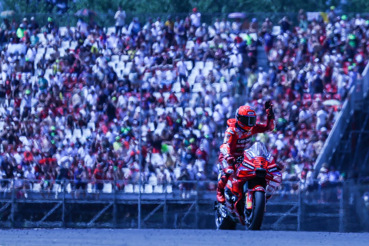 Marc Marquez vince anche la sprint del Mugello, Bagnaia terzo Marc Marquez vince anche la sprint del Mugello, Bagnaia terzo