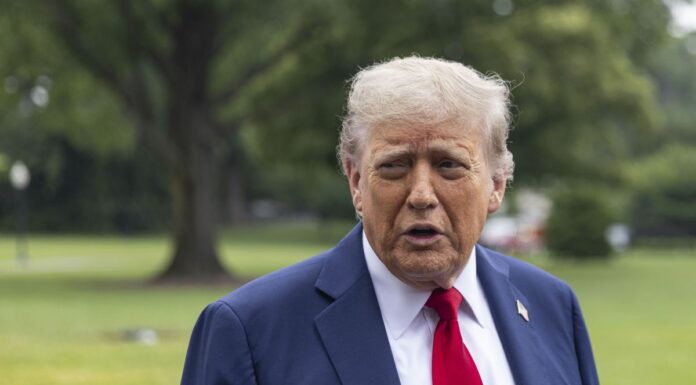 “Re” Donald tra guerra, pace e rivoluzione