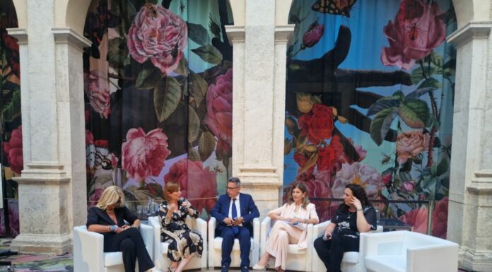 Fibrosi polmonari, a Roma una mostra racconta il vissuto dei pazienti