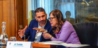 Dalla Giunta della Sardegna 22 milioni per la digitalizzazione e altri 12 per la Blue Tongue