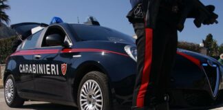 Coppia di coniugi trovati morti in casa a Castelvetrano, ipotesi omicidio-suicidio