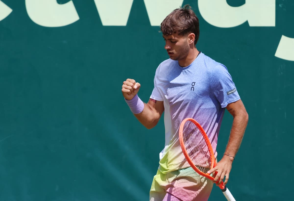 Cobolli batte Shapovalov e vola ai quarti di finale ad Halle, attesa per Sinner